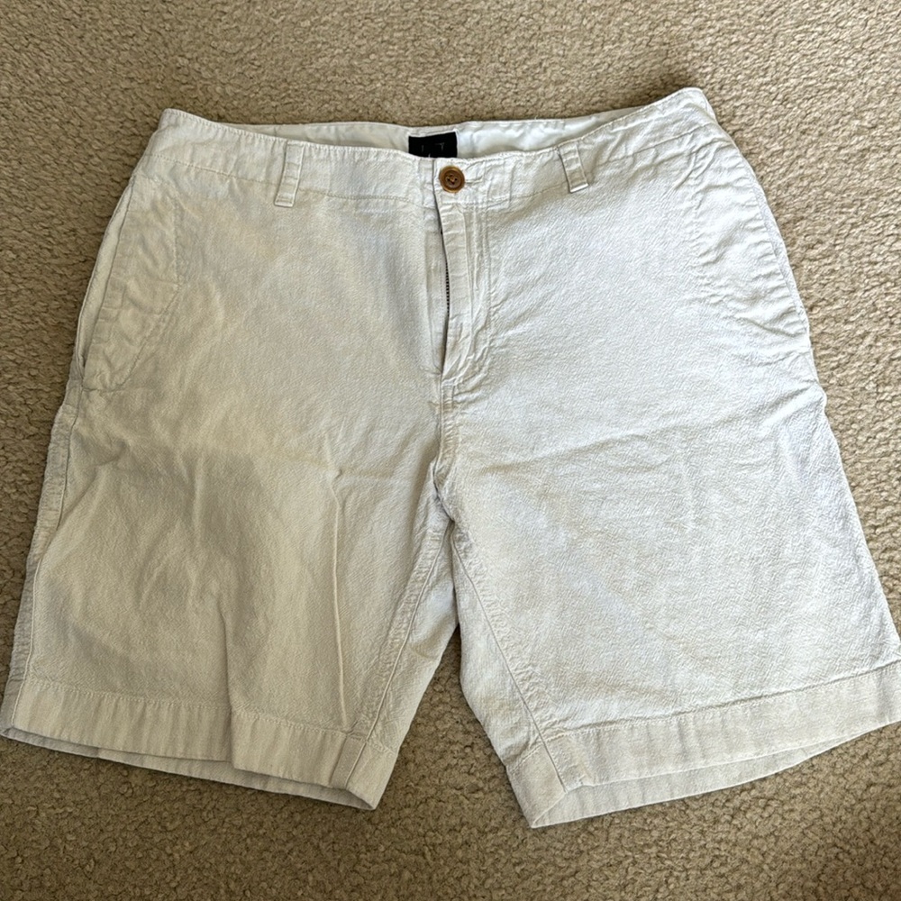 Men’s J Crew Linen Blend Shorts - Size 34